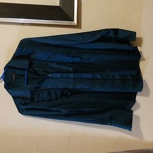 Silk long sleeve Banana Republic Dillon Shirt. Size large. Perfect condition